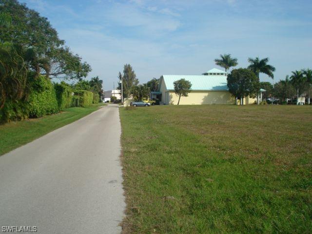 198 Barfield Dr., Marco Island, FL