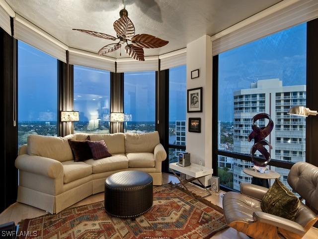 4951 Gulf Shore Blvd. #1504, Naples, FL