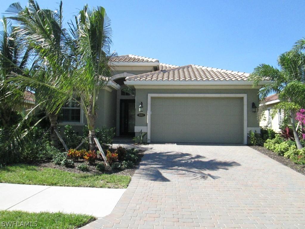 9193 Campanile Cir., Naples, FL 34114
