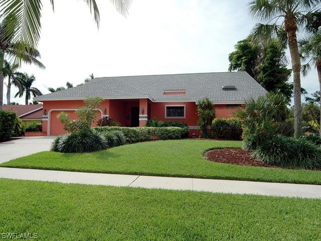 120 5th Ave., Naples, FL