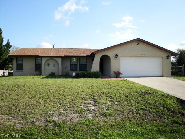 2585 Van Buren Ave., Naples, FL