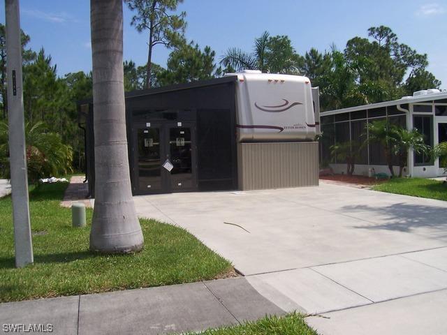 1332 Diamond Lake Circle Blvd., Naples, FL 34114