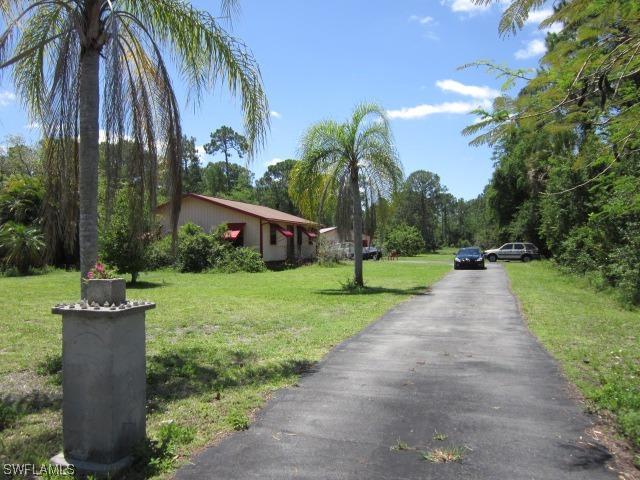 6290 Napa Woods Way, Naples, FL 34116