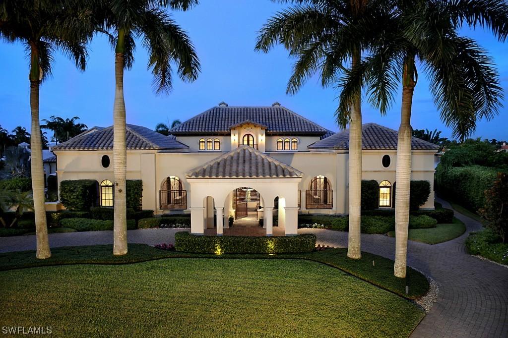 801 Galleon Dr., Naples, FL 34102