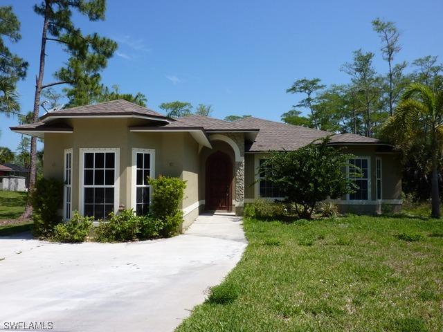 531 37th Ave., Naples, FL 34120