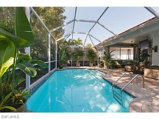 144 Livermore Ln., Naples, FL 34119