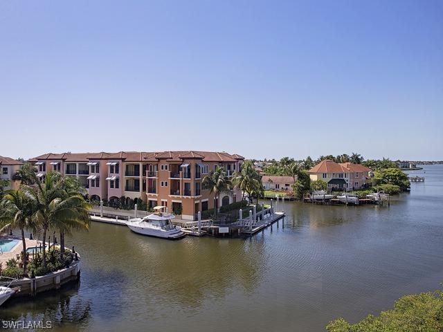 805 River Point Dr. #304, Naples, FL