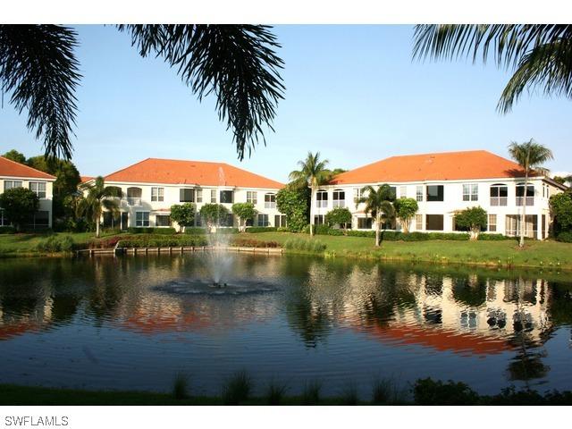 160 Colonade Cir., Naples, FL 34103