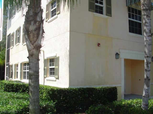 4440 Botanical Place Cir. #101, Naples, FL 34112