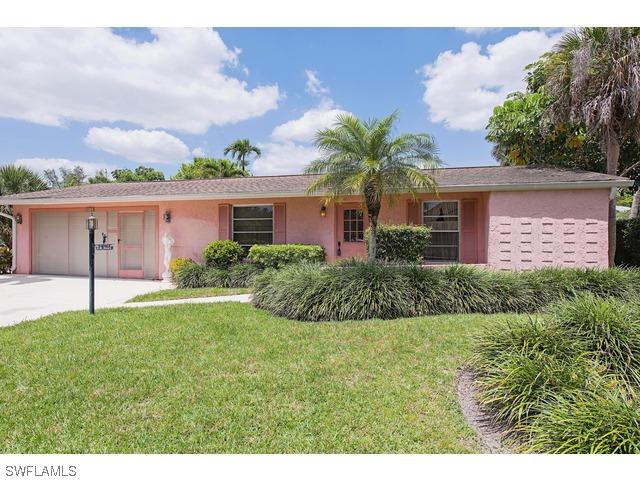 3165 Lakeview Dr., Naples, FL