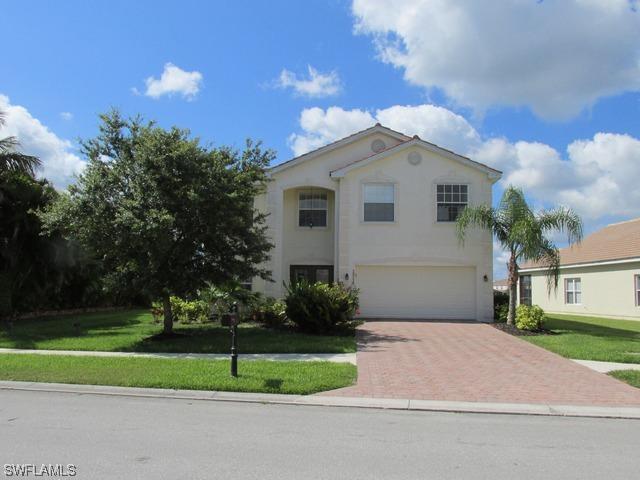 2904 Inlet Cove Ln., Naples, FL 34120