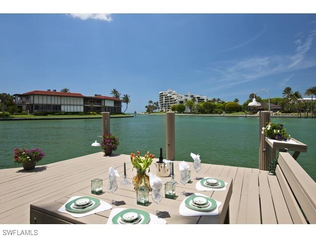 2323 Windward Way, Naples, FL 34103