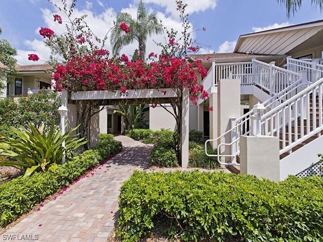 507 Courtside Dr., Naples, FL