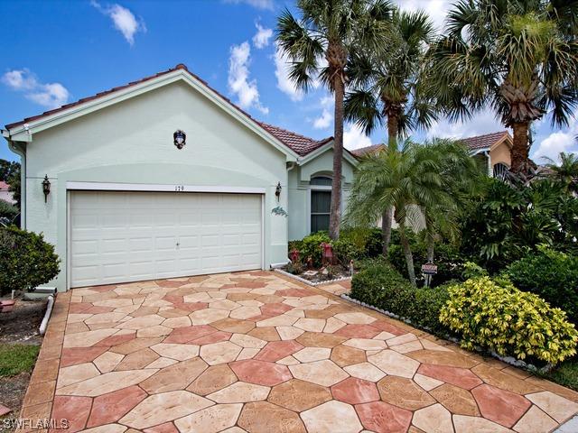 179 Lady Palm Dr., Naples, FL 34104
