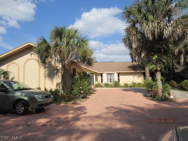 264 17th St., Naples, FL 34120