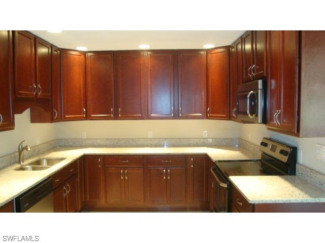 768 106th Ave., Naples, FL 34108