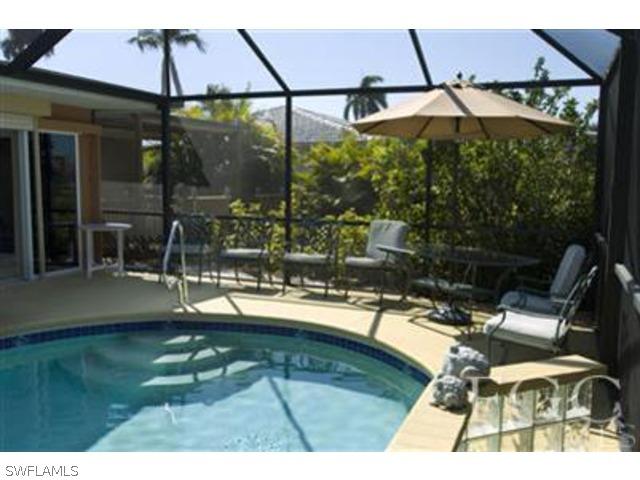 6 Bayview Blvd., Fort Myers Beach, FL