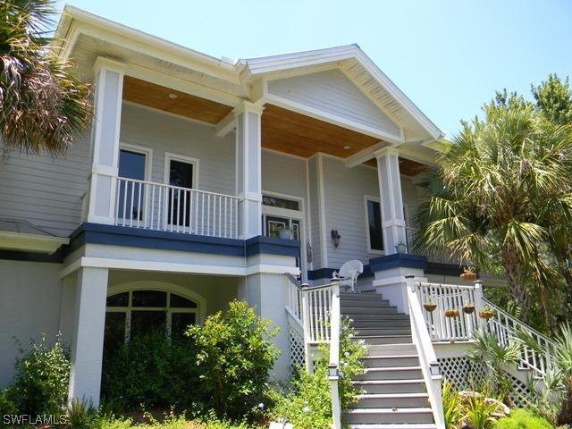 851 17th St., Naples, FL 34117