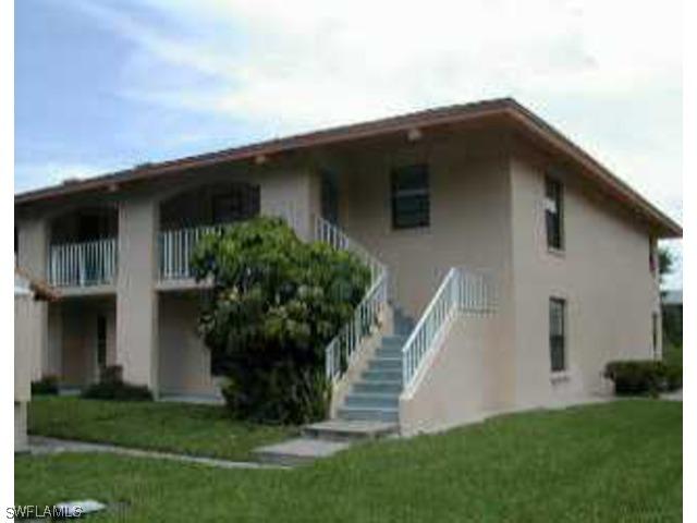 135 Cypress Way #B4, Naples, FL