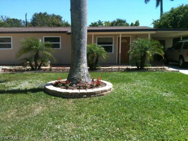 3882 Coconut Cir., Naples, FL