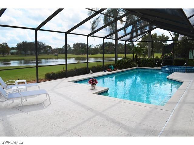 398 Rosemeade Ln., Naples, FL