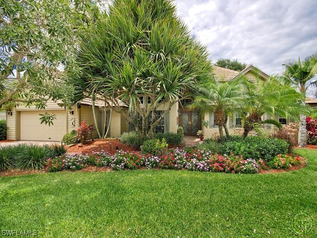 809 Pineside Ln., Naples, FL