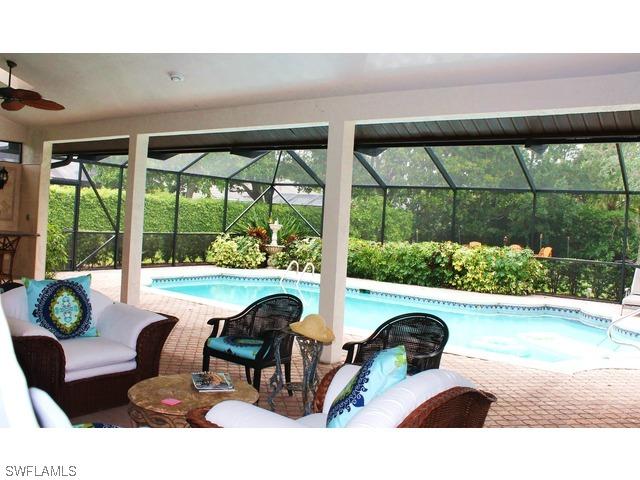 6559 Ridgewood Dr., Naples, FL 34108