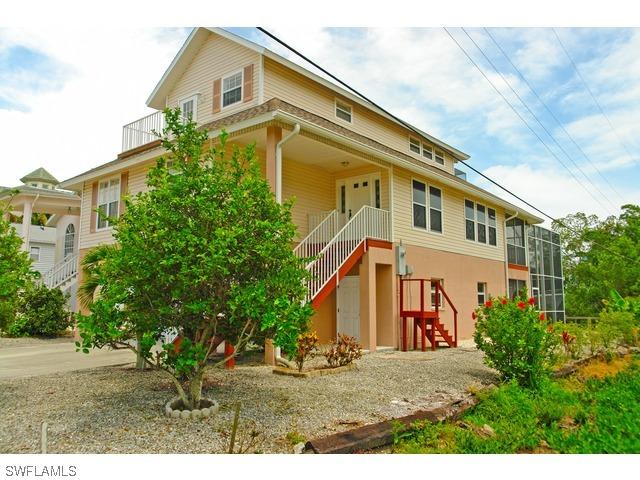 6020 Seagrape Ln., Bonita Springs, FL