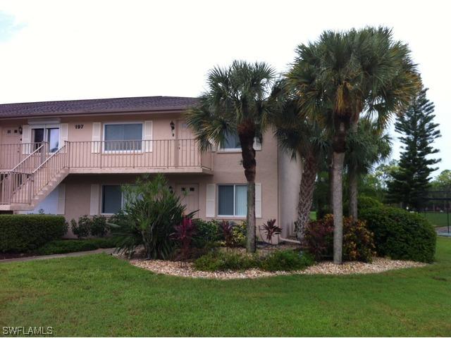 197 Penny Ln., Naples, FL
