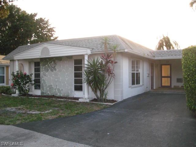 13 Hackney Ln., Naples, FL