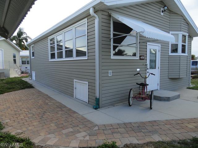 4591 Lafayette Ln., Estero, FL