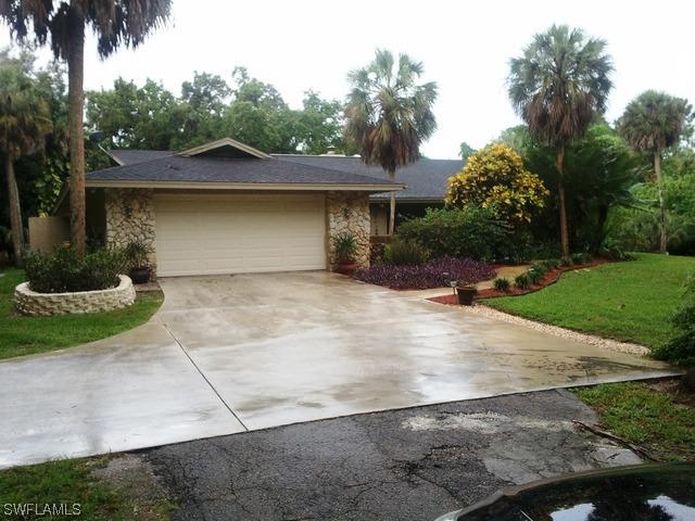 5740 Golden Gate Pkwy., Naples, FL