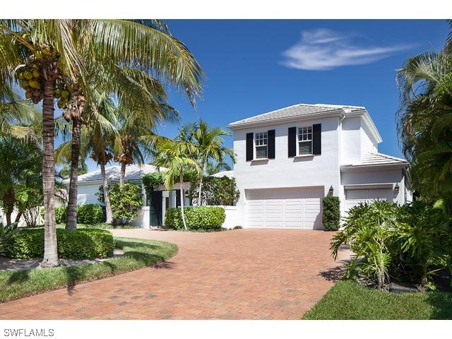 667 Binnacle Dr., Naples, FL