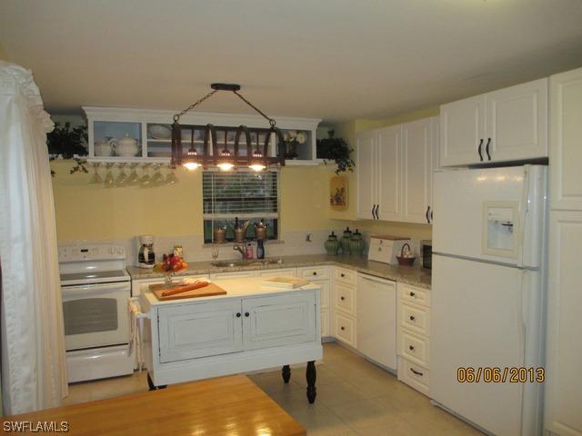 6304 Sugar Bush Ln., Fort Myers, FL