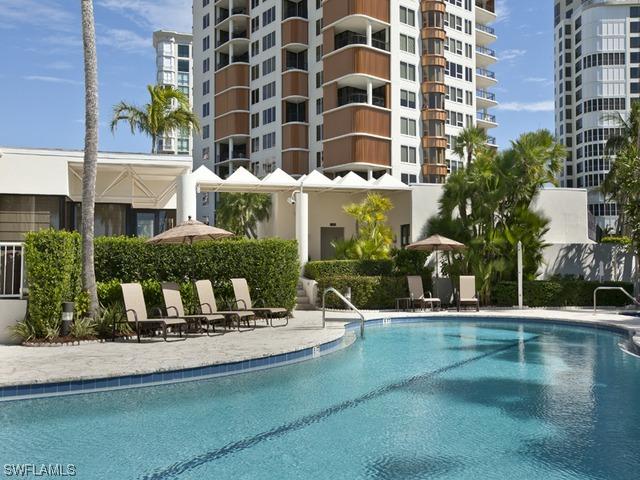 4251 Gulf Shore Blvd. #PLAZA D, Naples, FL