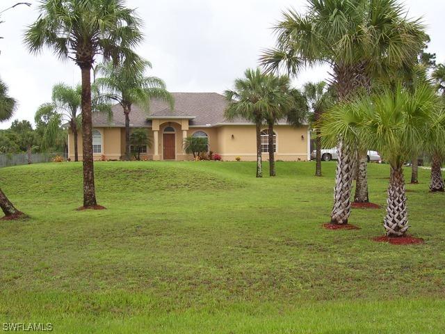 2720 24th Ave., Naples, FL 34117