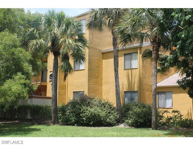 2865 Winkler Ave. #420, Fort Myers, FL 33916