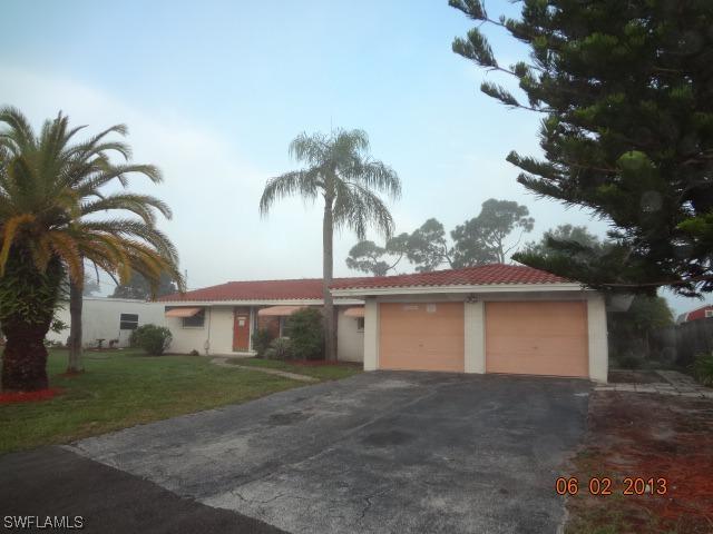 300 Salem Ave., Port Charlotte, FL 33952