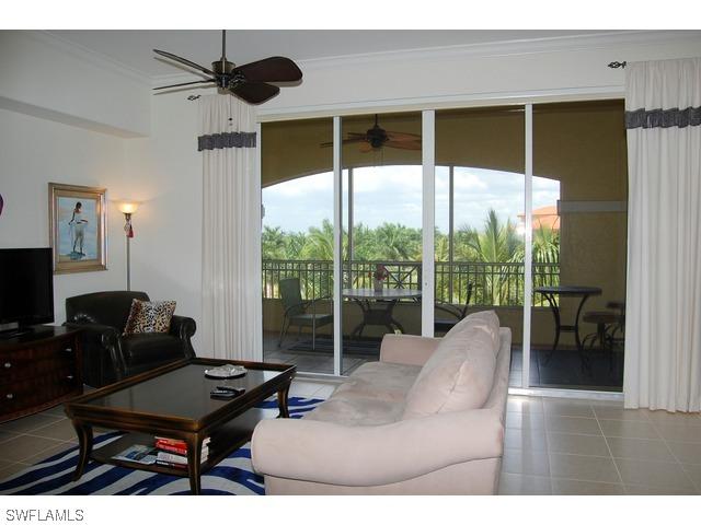2728 Tiburon Blvd. #406, Naples, FL 34109