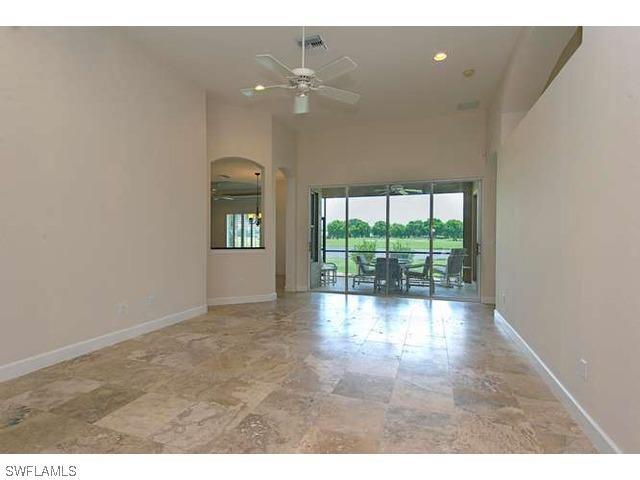 9040 Maverick Ct., Naples, FL 34113