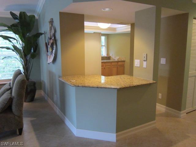 9828 Luna Cir., Naples, FL