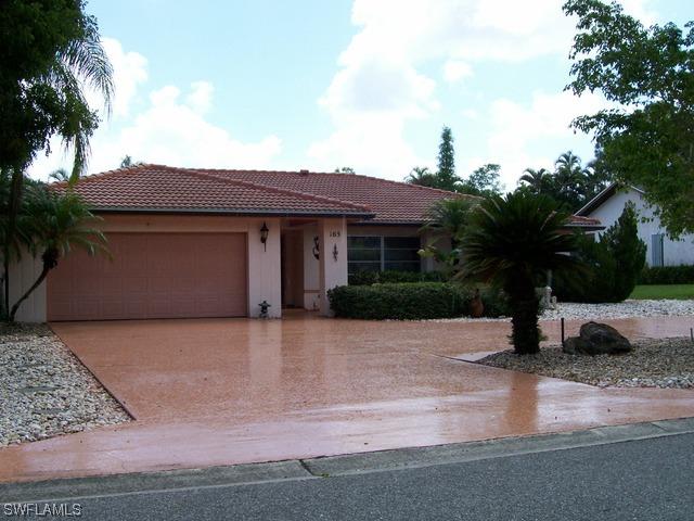 165 Pinehurst Cir., Naples, FL 34113