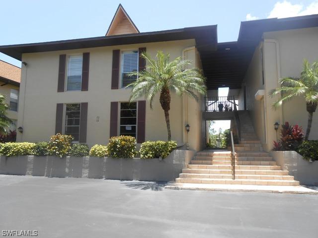 72 Georgetown Blvd., Naples, FL