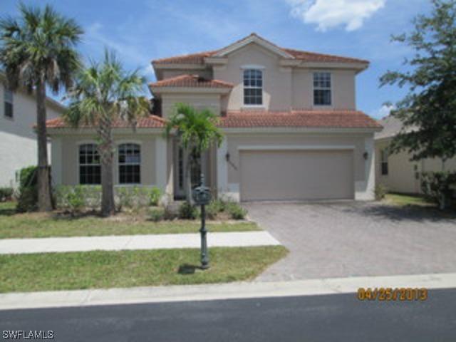 15876 Delaplata Ln., Naples, FL 34110