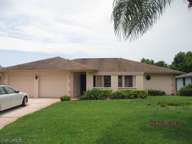 4600 Chippendale Dr., Naples, FL 34112