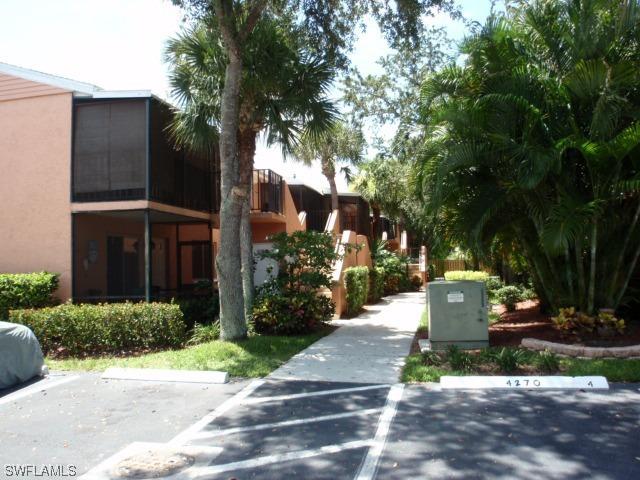 4270 Jack Frost Ct., Naples, FL
