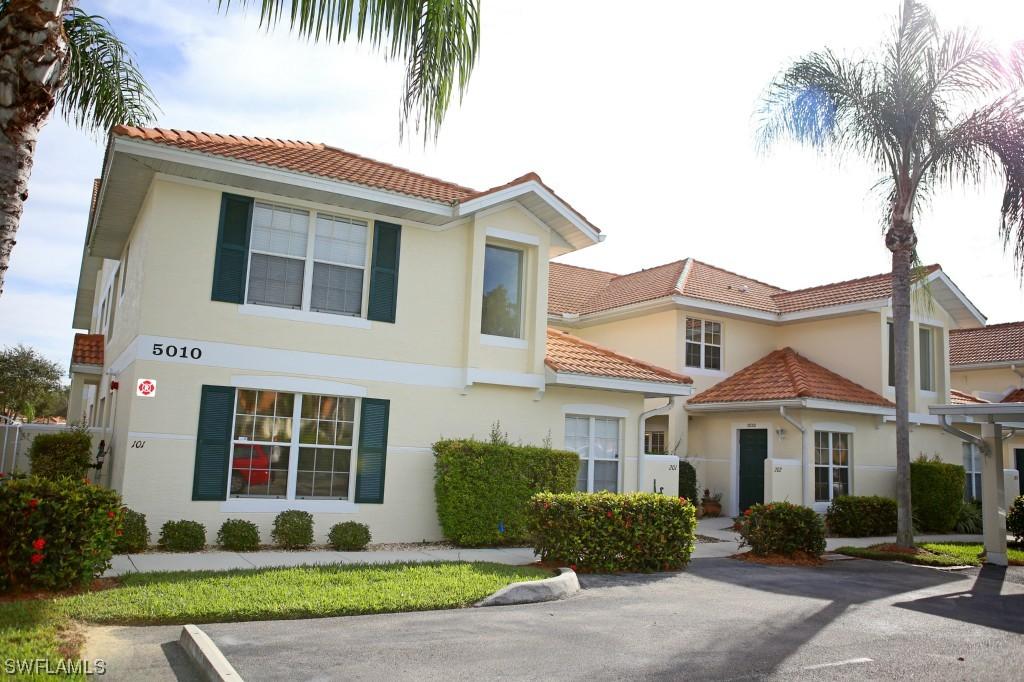 5010 Cedar Springs Dr. #102, Naples, FL 34110