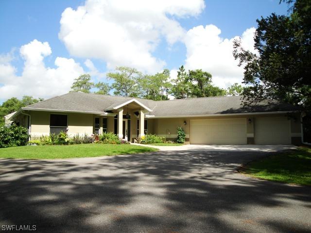 1481 27th St., Naples, FL