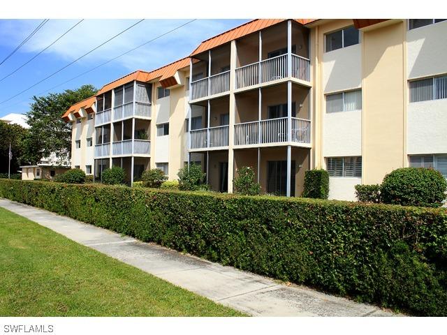 1100 Gulf Shore Blvd. #209, Naples, FL 34102