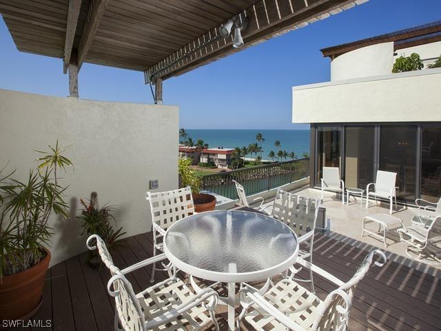 2321 Gulf Shore Blvd. #708, Naples, FL 34103